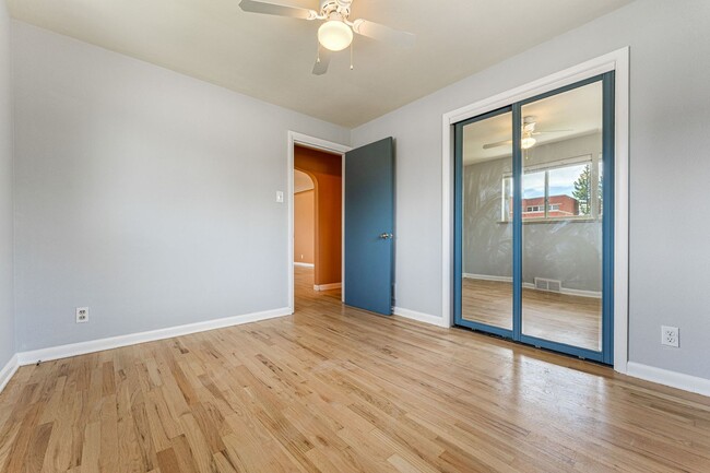 Building Photo - 2BD/1BA Ranch in Denver!