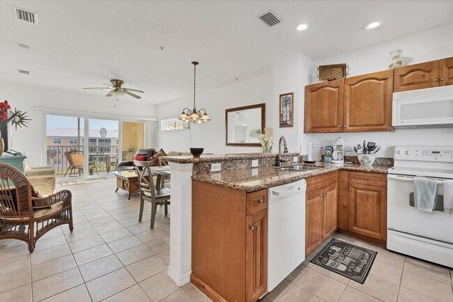 Building Photo - 8411 Placida Rd