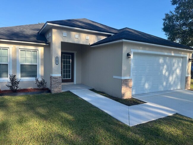 Building Photo - Brand New Home for Rent located in a quite setting