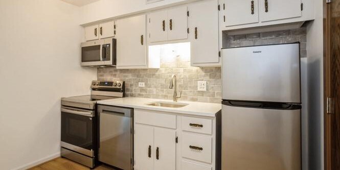 Building Photo - 9805 Bianco Ter