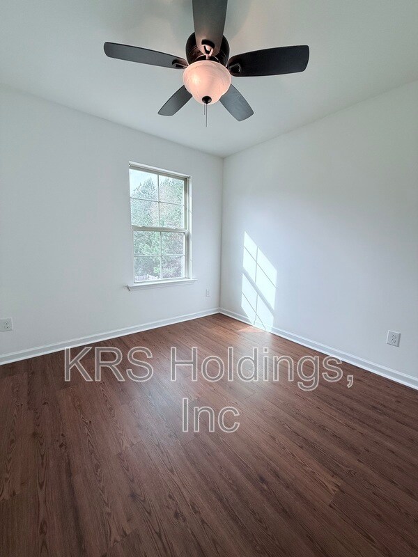 Building Photo - 2736 Shepherd Valley St