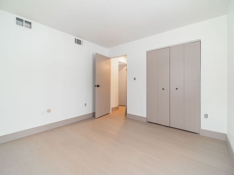 Building Photo - 55 Highland Dr