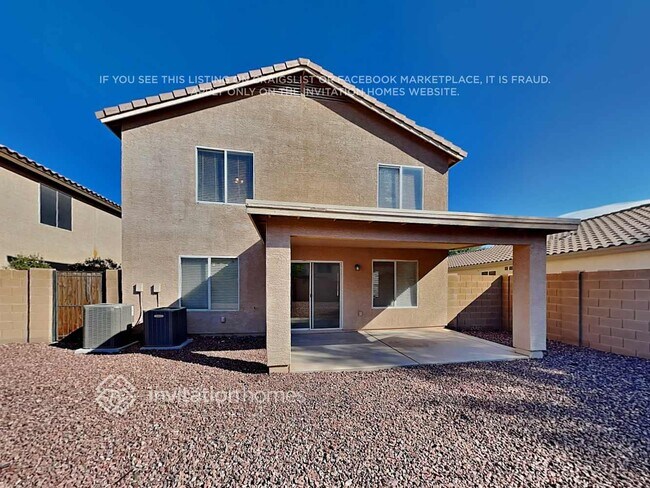 Building Photo - 1325 E Saguaro Trail