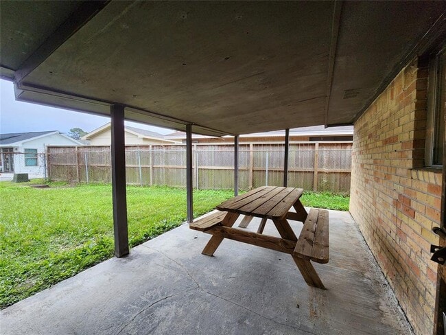 Building Photo - 4446 Busiek St