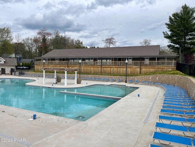 Building Photo - 8407 Porcupine Dr