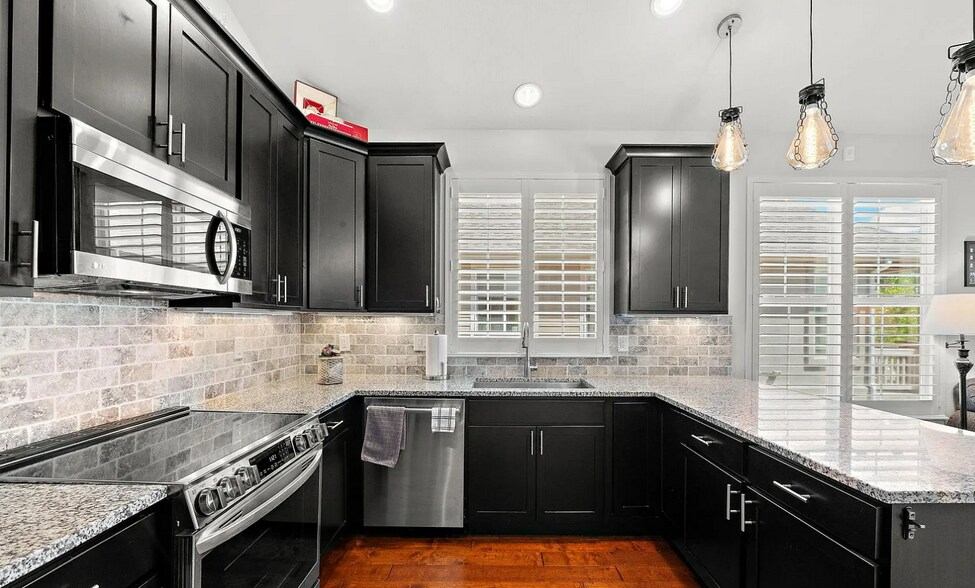 Building Photo - 3341 Yukon Ct