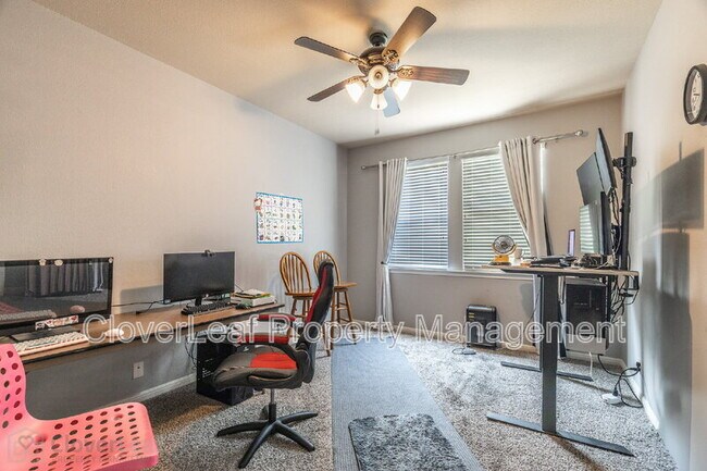 Building Photo - 2806 Cascade Mist