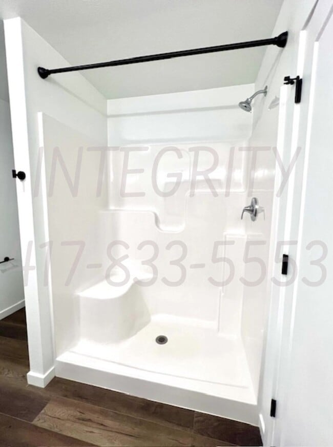 Building Photo - 800 Hoffman Hills Blvd