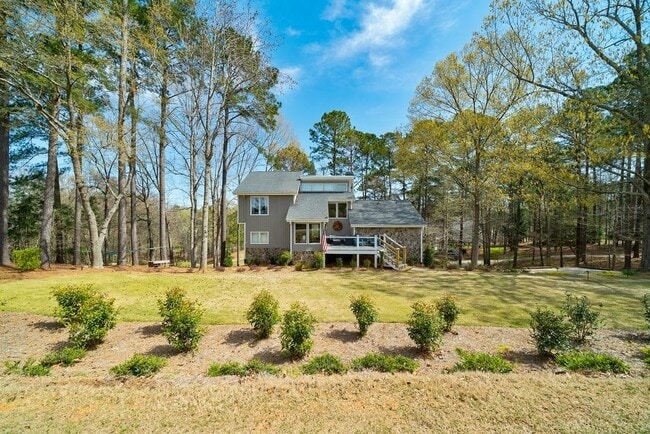 Building Photo - 1900 Snug Harbor Dr