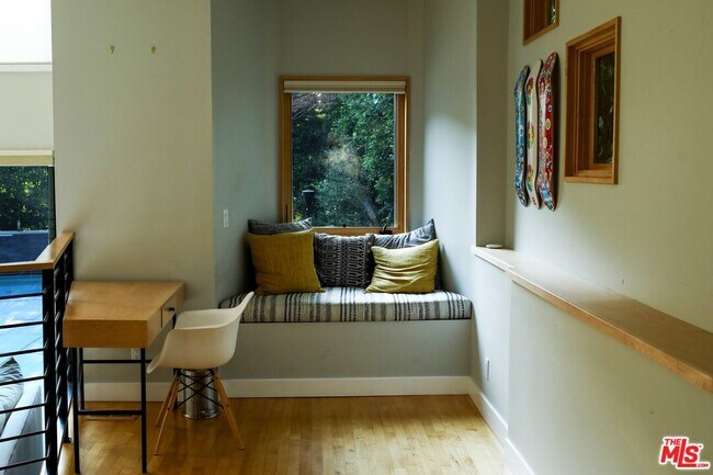 Building Photo - 4108 Murietta Ave