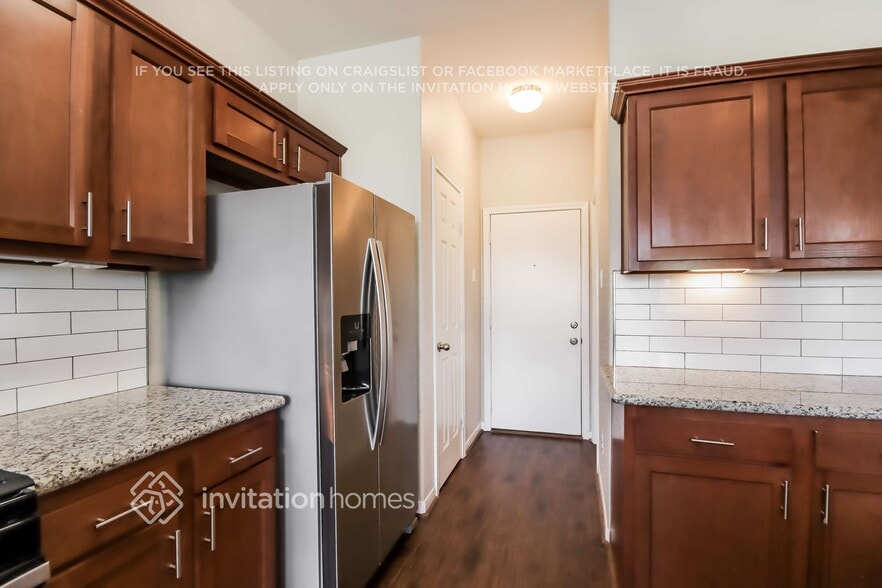 Building Photo - 18702 Walden Glen Cir