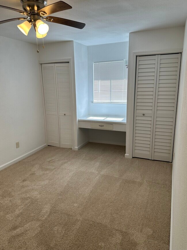 Building Photo - 8818 Ilona Ln