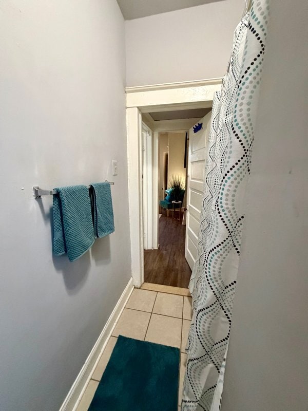 Building Photo - 3819 Woodlea Ave