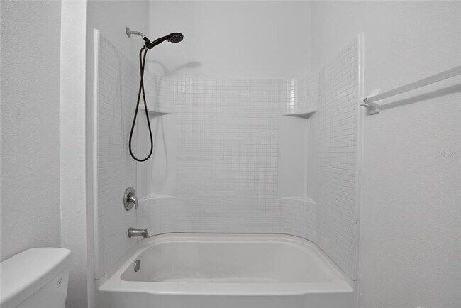 Building Photo - 16441 Treasure Point Dr