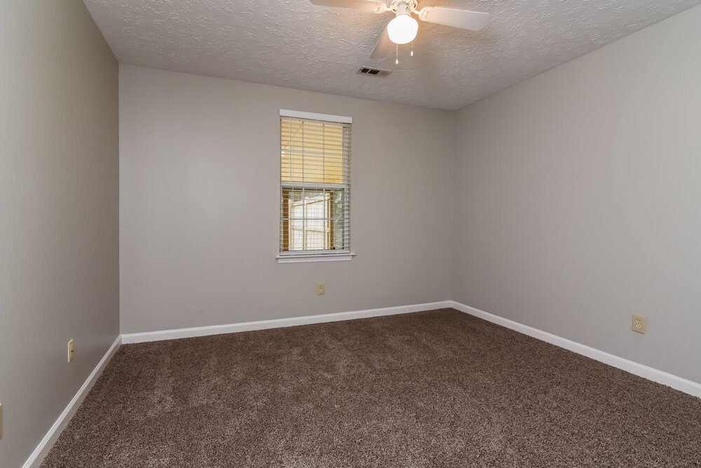 Building Photo - 101 Edgehill Ln