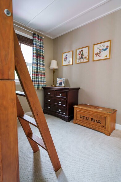 Bedroom 2 - 1301 Gahant Rd