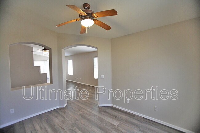 Building Photo - 8023 W Melinda Ln