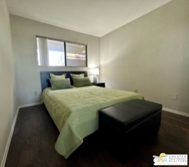 Building Photo - 2810 N Arcadia Ct