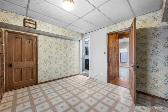 Building Photo - 708 S 1st St