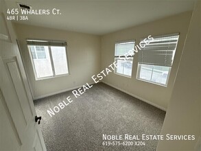 Building Photo - 465 Whalers Ct