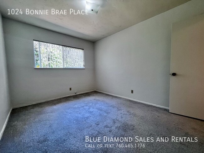 Building Photo - 1024 Bonnie Brae Pl