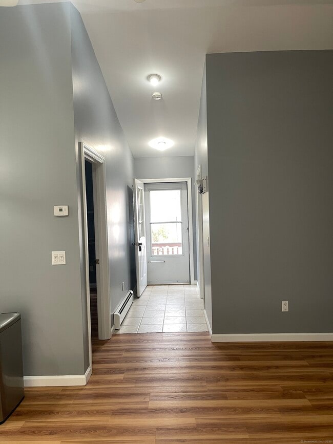 Building Photo - 17 Heather Glen Ln