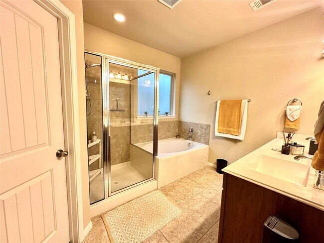 Building Photo - 8803 Adrienne Dr