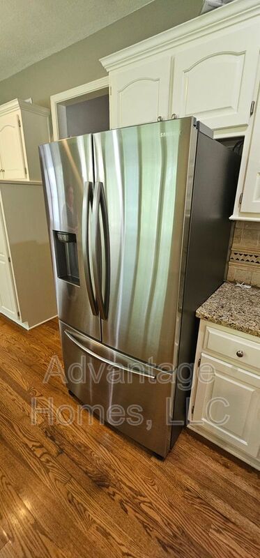 Building Photo - 14117 Parkhill Ln