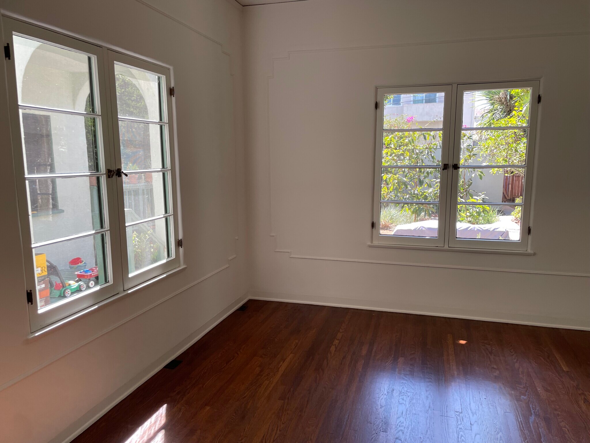 Back bedroom - 854 19th St