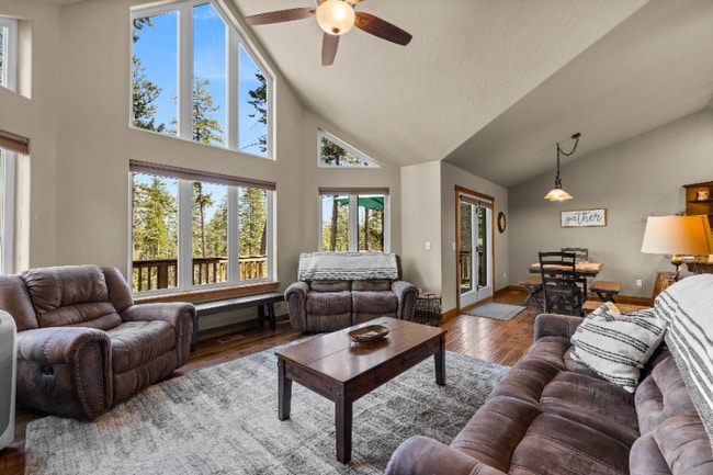 Building Photo - 254 Goat Trail