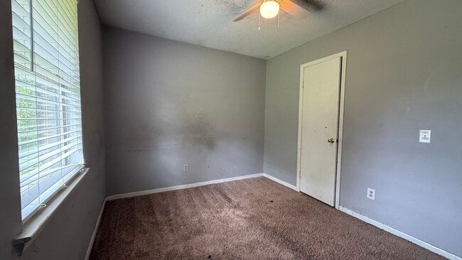Building Photo - Charming 3-Bedroom Home in the Heart of Ri...