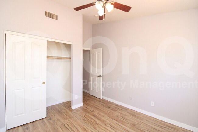 Building Photo - 3834 E Cavalry Ct