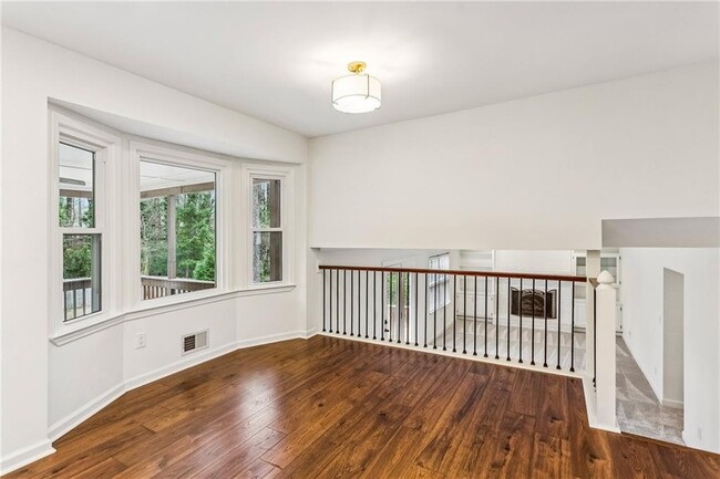 Building Photo - 1164 Fairfield Drive