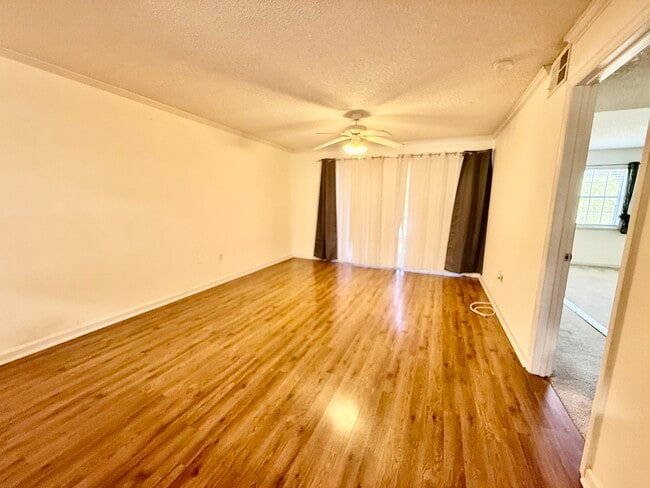 Building Photo - 2500 Winding Creek Blvd
