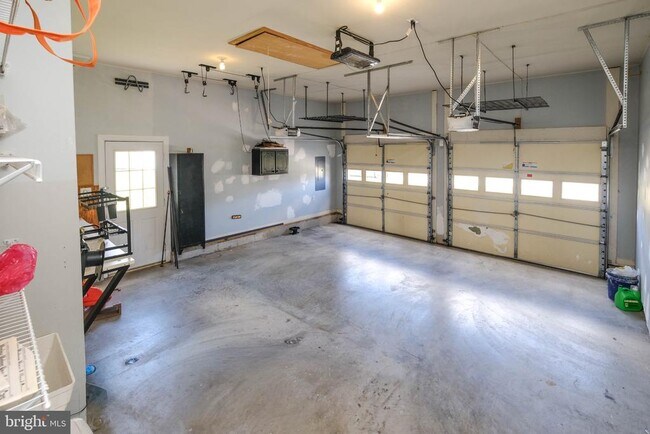 Building Photo - 109 Kabardin Ct