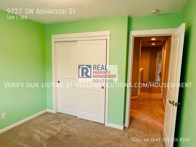 Building Photo - 9727 SW Ashwood St