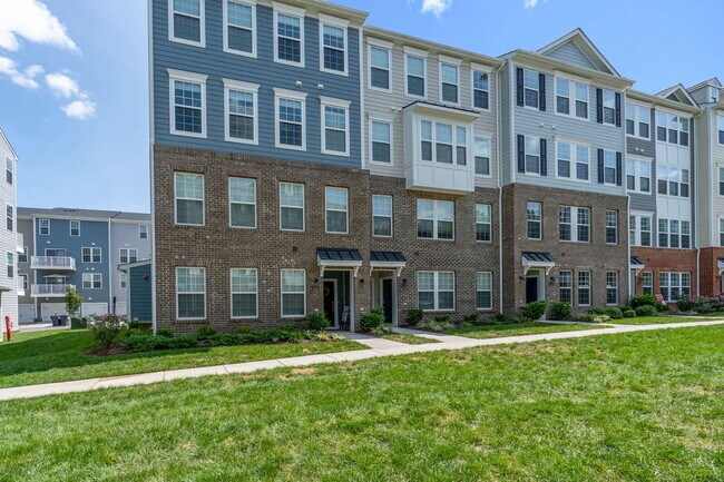 Building Photo - 8121 Wistar Creek Dr