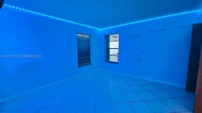 Building Photo - 6195 W 18th Ave