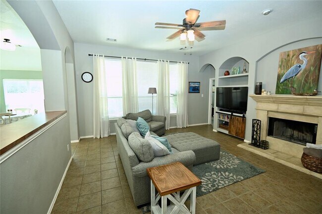 Building Photo - 20609 Kearney Hill Rd