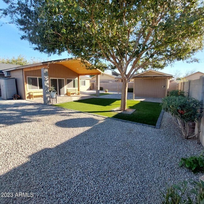 Building Photo - 1636 N 64th Dr