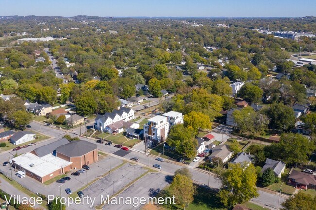 Building Photo - 4 br, 6 bath House - 207 C Neill Avenue