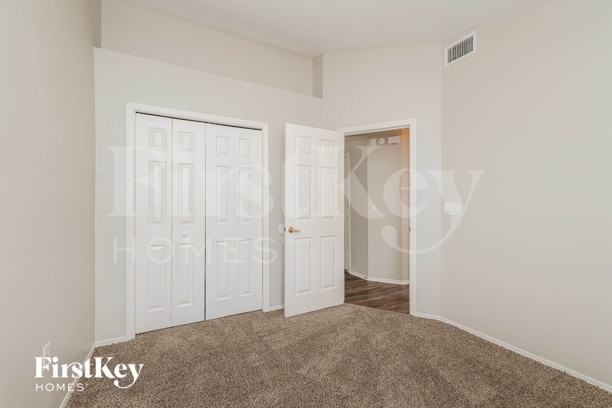 Building Photo - 40 St Kitts Cir