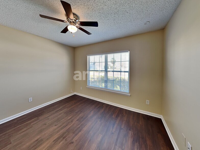 Building Photo - 3264 Talisman Drive