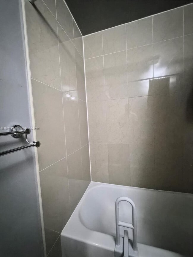 Building Photo - 10904 SW 72nd St