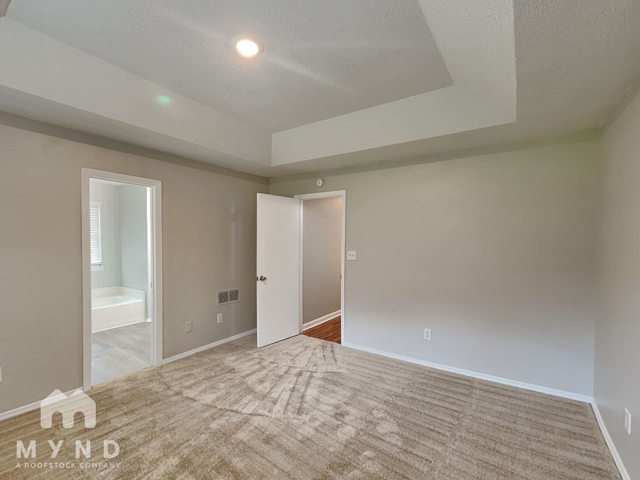 Building Photo - 1380 Paddocks Way