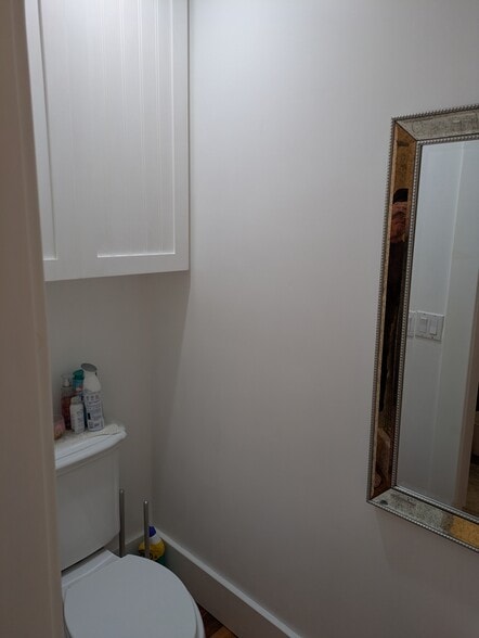 Building Photo - 522 E Maple Ave