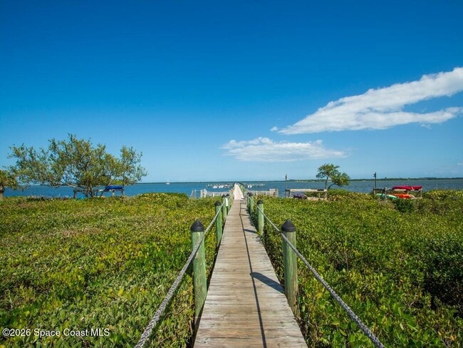 Building Photo - 6240 E Mirror Lake Dr