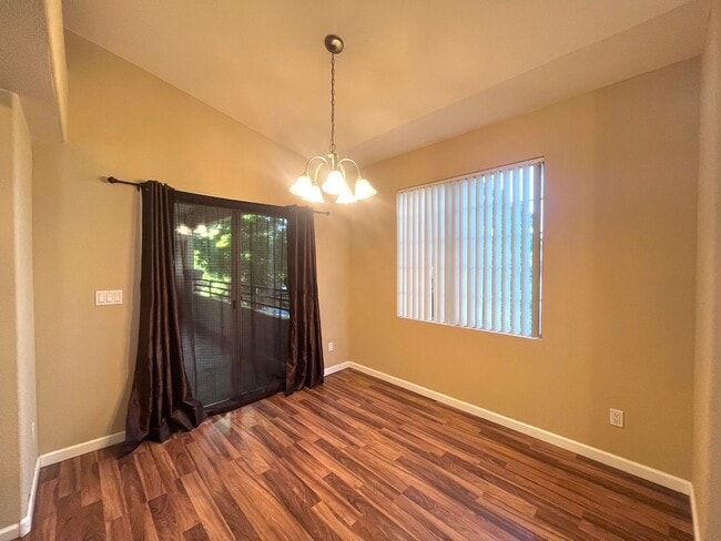 Building Photo - COMING SOON!! CUTE 3 BD/2BA CONDO LOCATED ...