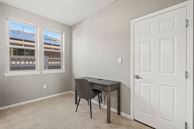 Building Photo - Kahoma Village: Fully furnished 4-bedroom, 2.5-bath home