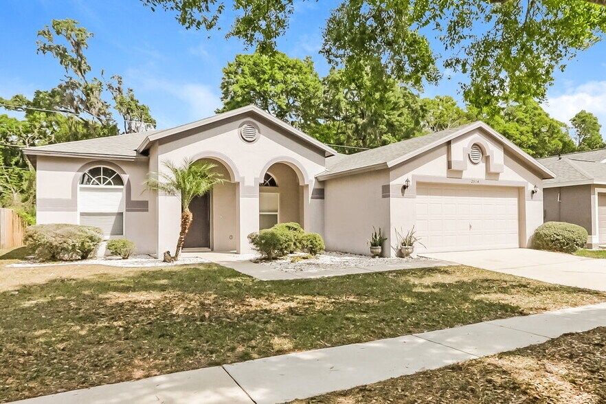 Building Photo - 2514 Allwood Ave